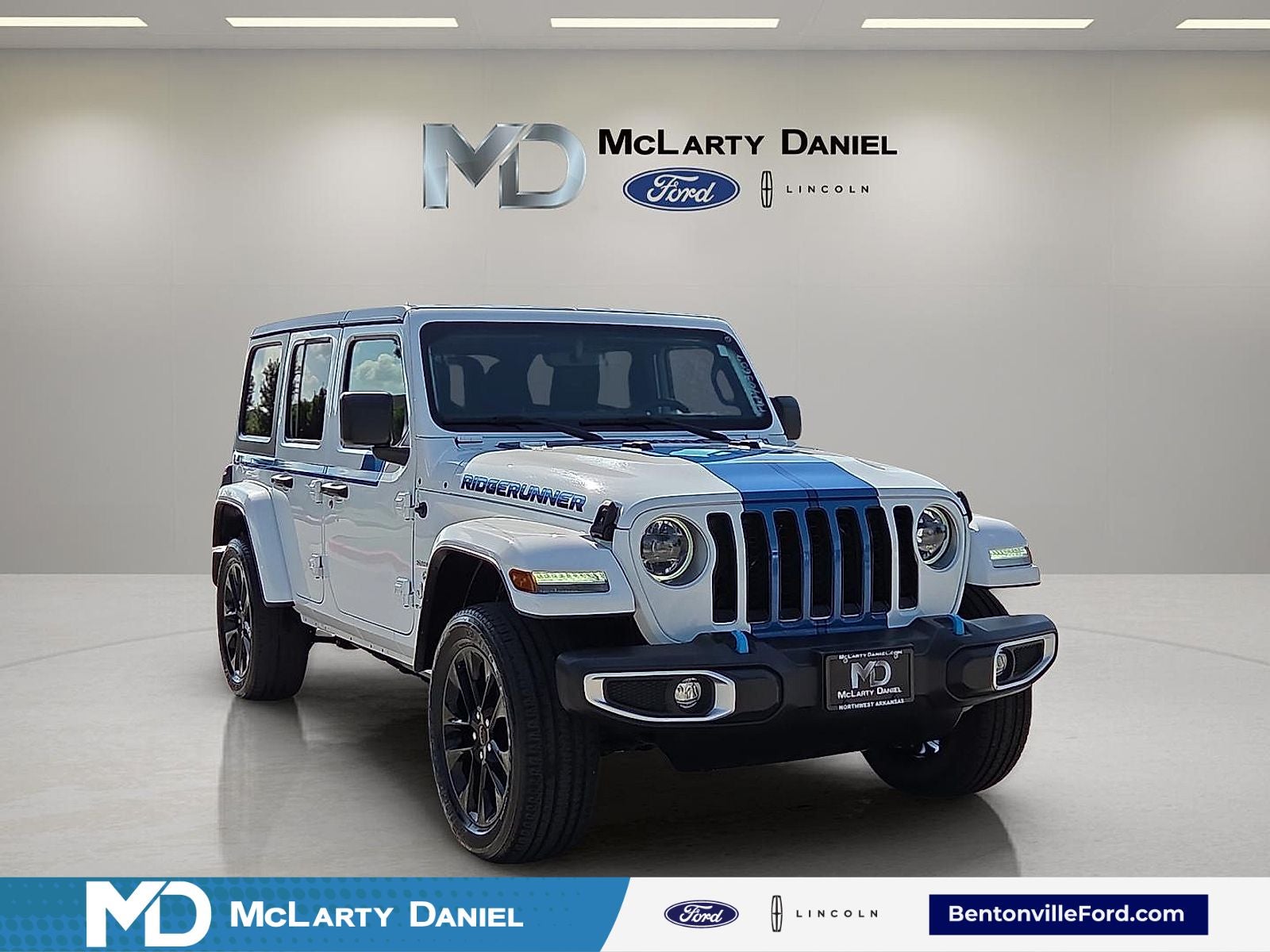 2023 Jeep Wrangler Sahara 4xe in Bright White Clearcoat — front three-quarter view
