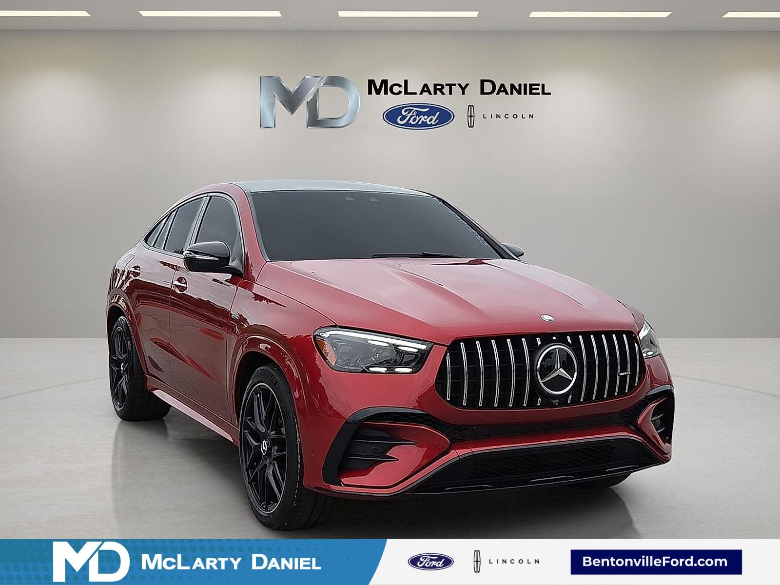 2024 Mercedes-Benz GLE GLE 53 AMG 4MATIC in Manufaktur Cardinal Red Metallic — front three-quarter view