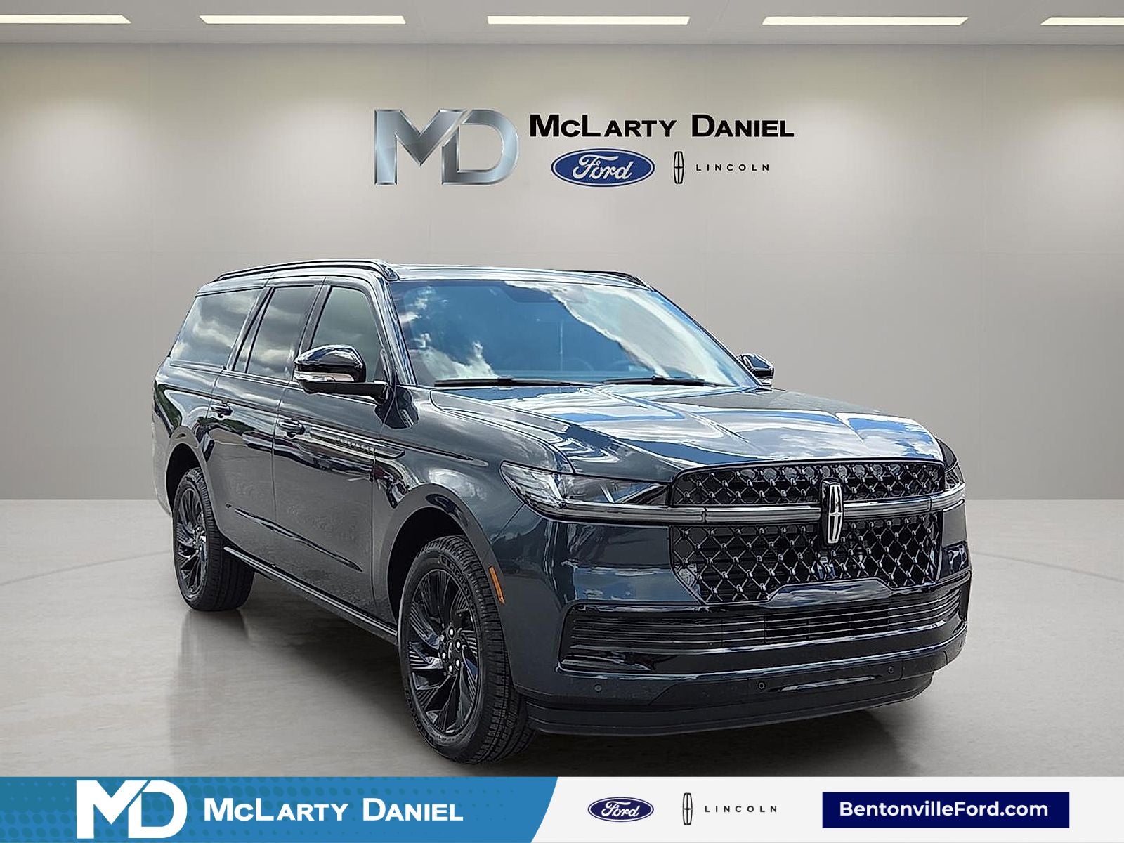 2026 Lincoln Navigator L Reserve in Blue Metallic — front three-quarter view