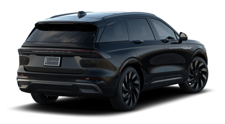 2026 Lincoln Nautilus — rear three-quarter view